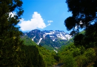 201106_hakkaisan01
