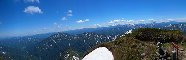 20150607_nakanodake-panorama02-600